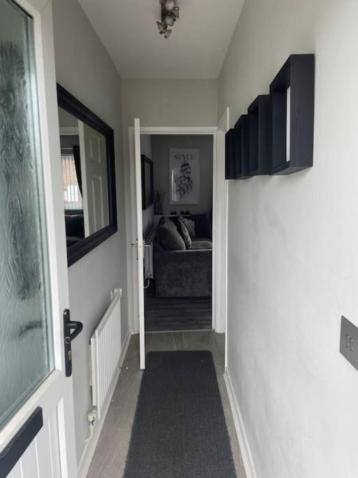 Fantastic Full 3 Bedroom Modern Apartment Belfast Exterior foto